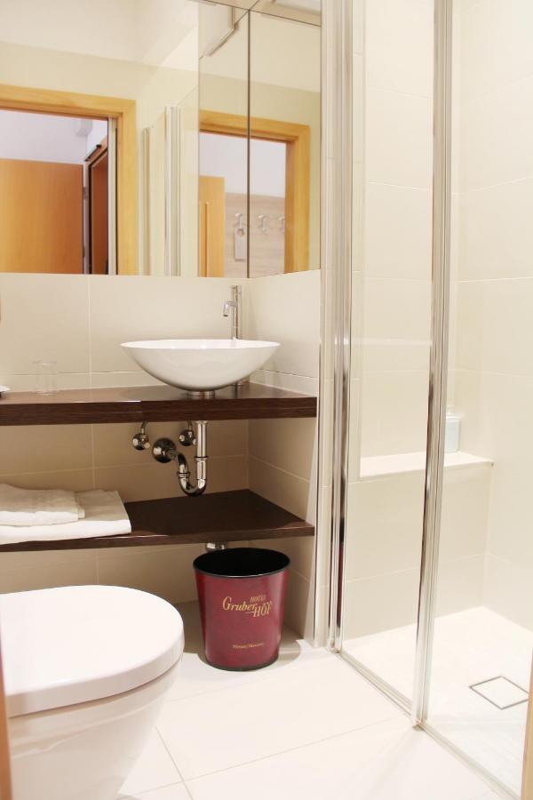 Hotel Gruberhof เมราโน ภายนอก รูปภาพ