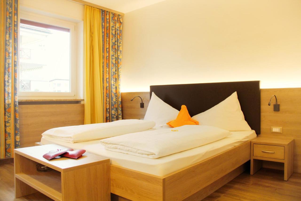 Hotel Gruberhof เมราโน ภายนอก รูปภาพ