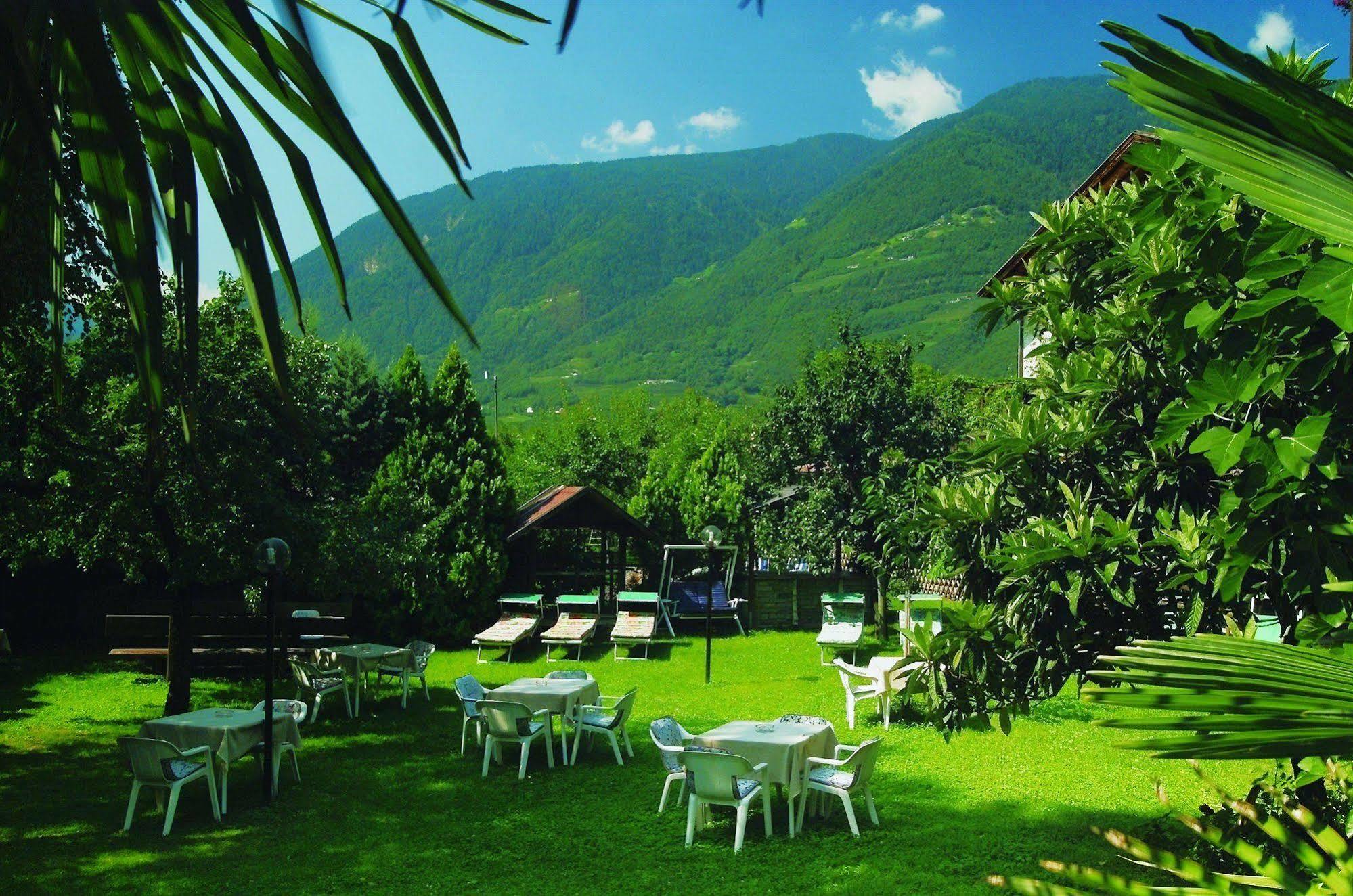 Hotel Gruberhof เมราโน ภายนอก รูปภาพ